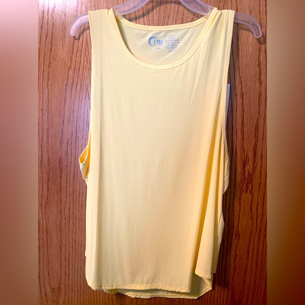 NWT Zyia Sunlight Premium Ribbed Tank Top